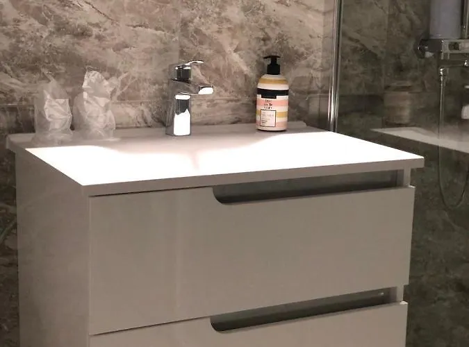 アパート Centrum スボティツァ